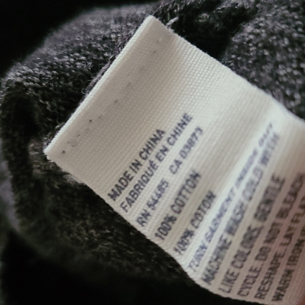 American Eagle V Neck - image 4